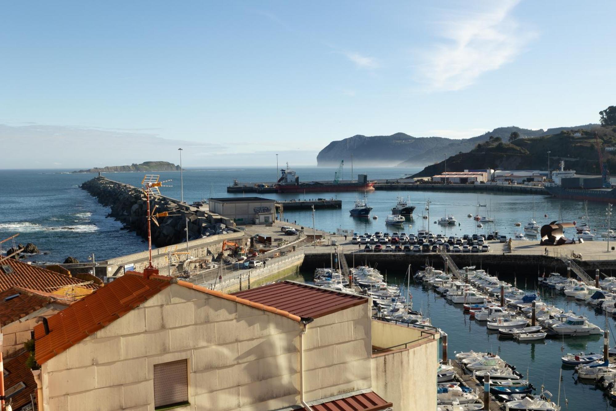 Apartamentos Bermeo, Museoa Ngoại thất bức ảnh